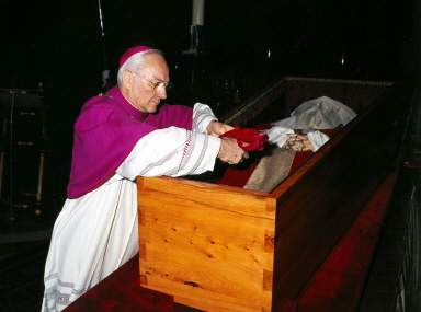 pogrzeb - papieża  Jana Pawła II - trumna.jpg